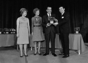 460x (460x330) Nixon presenting the moon rock to Alaska - Photo courtesy of binaryapi.ap.org