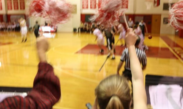 Lady Wolves remain undefeated, 6-0