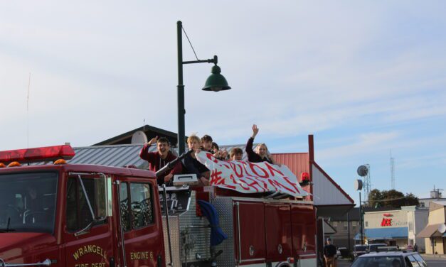 Wrangell boys’ cross country team celebrates first regionals win since 2004