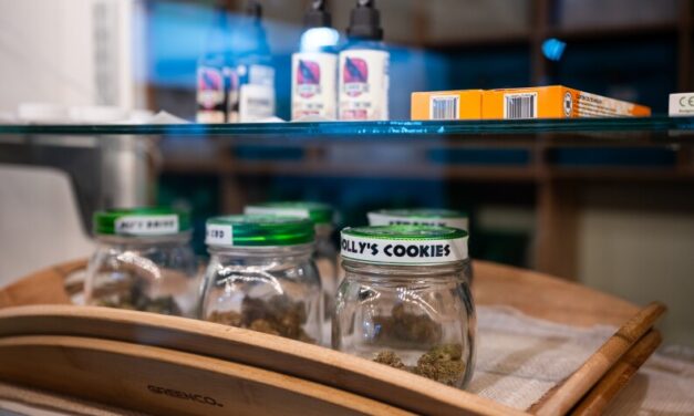 Anchorage Assembly to vote on allowing marijuana smoking at licensed cafes