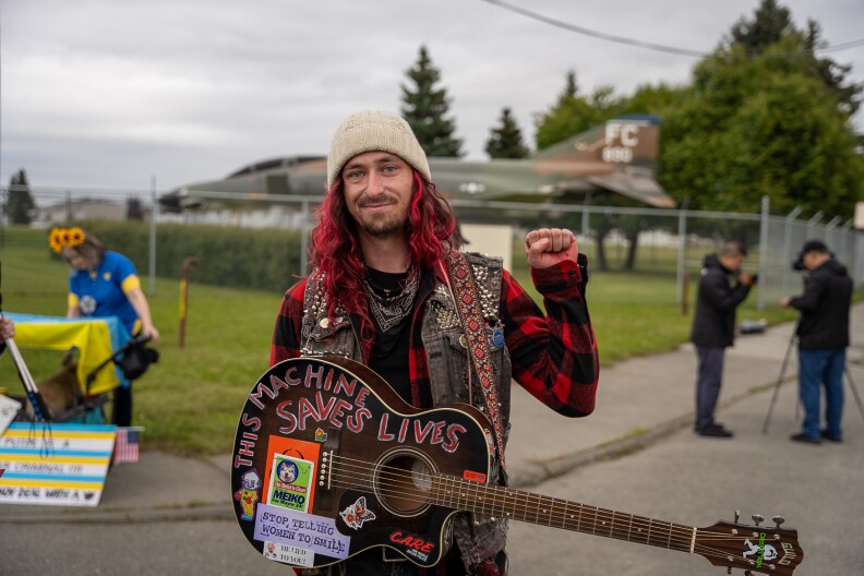 From simmering rage to psilocybin, Alaskans share thoughts on Trump-Putin visit