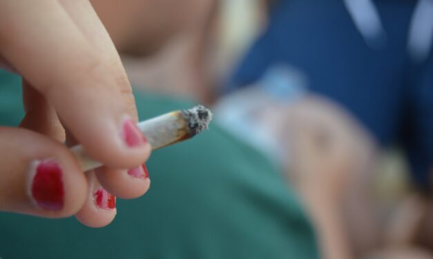 Teens who use weed before age 15 have more trouble later, a study finds