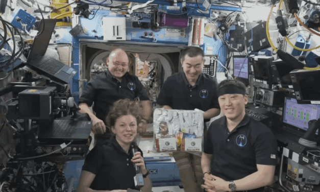 NASA astronauts celebrate Thanksgiving with Russian cranberry sauce