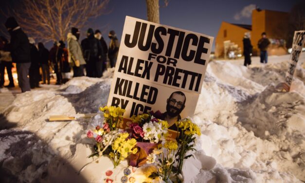 Videos and eyewitnesses refute federal account of Minneapolis shooting