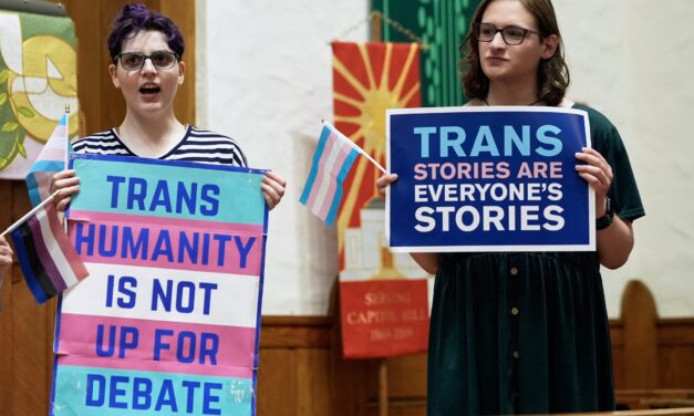 Trump administration lauds plastic surgeons’ statement on trans surgery for minors