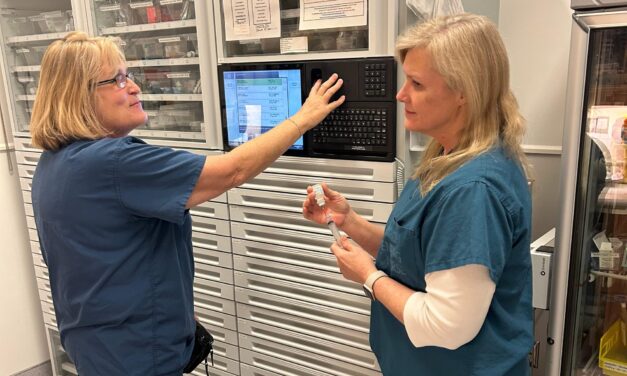 Hundreds of American nurses choose Canada over the U.S. under Trump