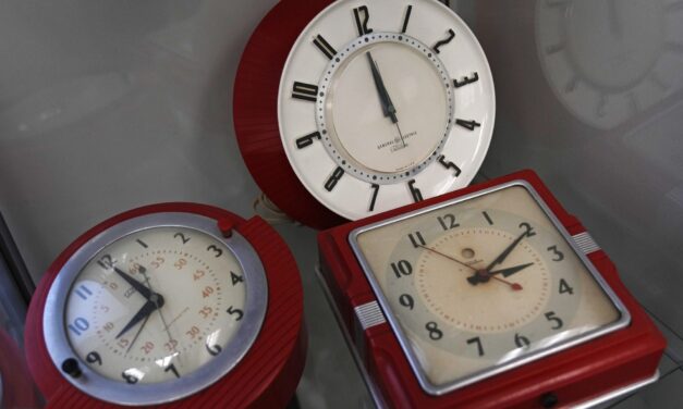 British Columbia to make daylight saving time permanent