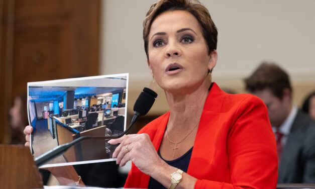 Judge orders 1,000 Voice of America staffers back to work in rebuke to Kari Lake