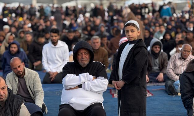 Palestinians celebrate Eid in Gaza, making the most of a fragile ceasefire