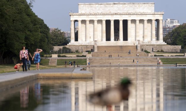 A nonprofit has sued the federal government over its plans to paint the Lincoln Memorial Reflecting Pool blue