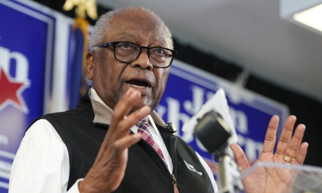 Clyburn’s district stays intact as South Carolina Republicans scrap redistricting