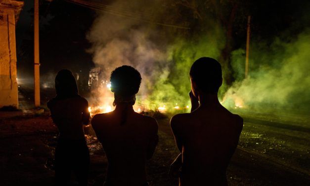 Cuba’s power grid collapses and plunges eastern provinces into a major blackout