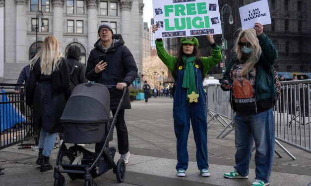 As Luigi Mangione’s lawyers head to court, support grows for the accused ‘vigilante’
