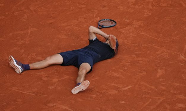 Alexander Zverev wins the French Open to finally earn a 1st Grand Slam title
