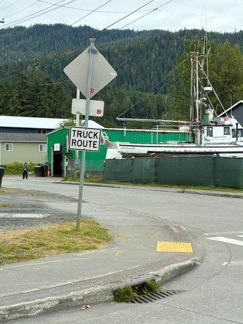 No Through Traffic on Case Avenue